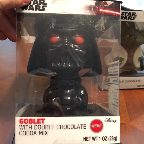 Star Wars Ceramic Goblet with Chocolate Fudge Cocoa Mix - Yoda& Darth Varder - Picture 5 of 9